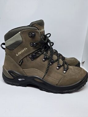 Lowa Renegade GTX Mid Hiking Boots - Taupe
